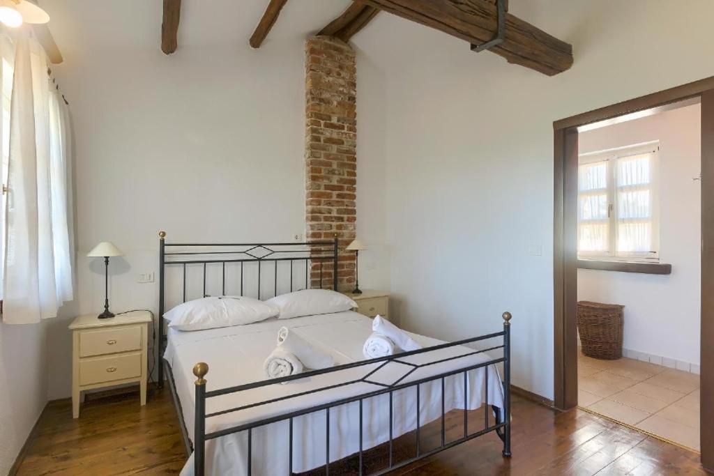 Villa Olivetta - Istrische Villa mit Meerblick nahe Porec Barat  Exterior foto